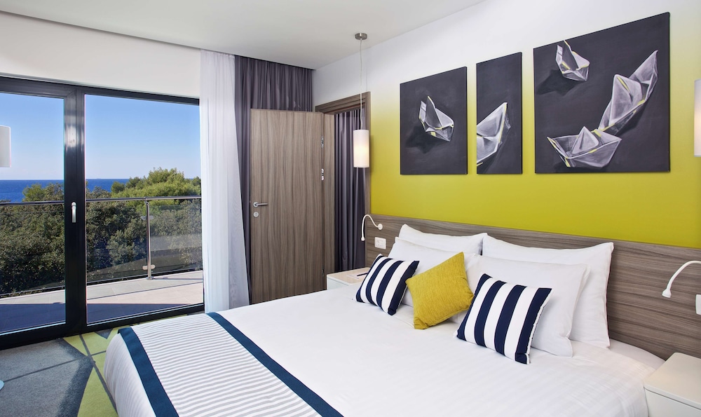 Room, Sea View (Guest)