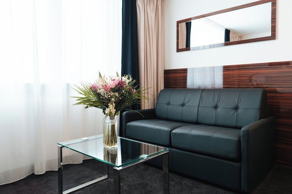 Executive Double Room - Photo 5