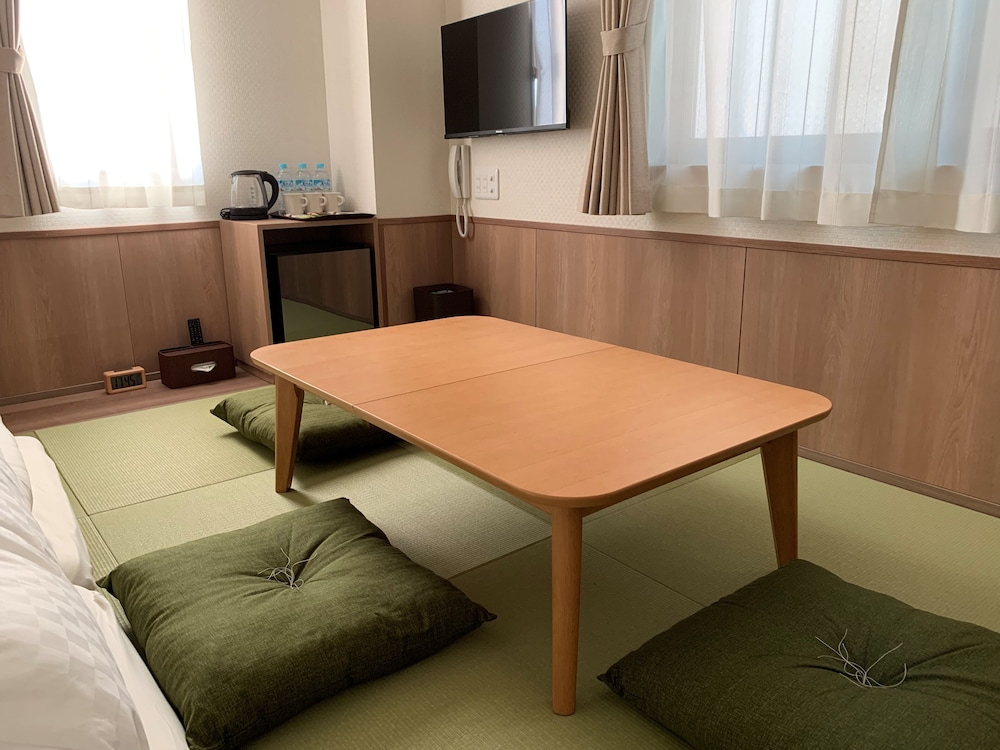 Basic Triple Room, Non Smoking