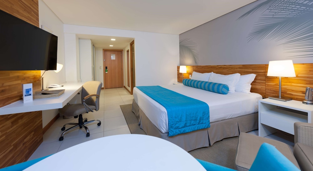 Premium Room, 2 Queen Beds, Balcony, Oceanfront