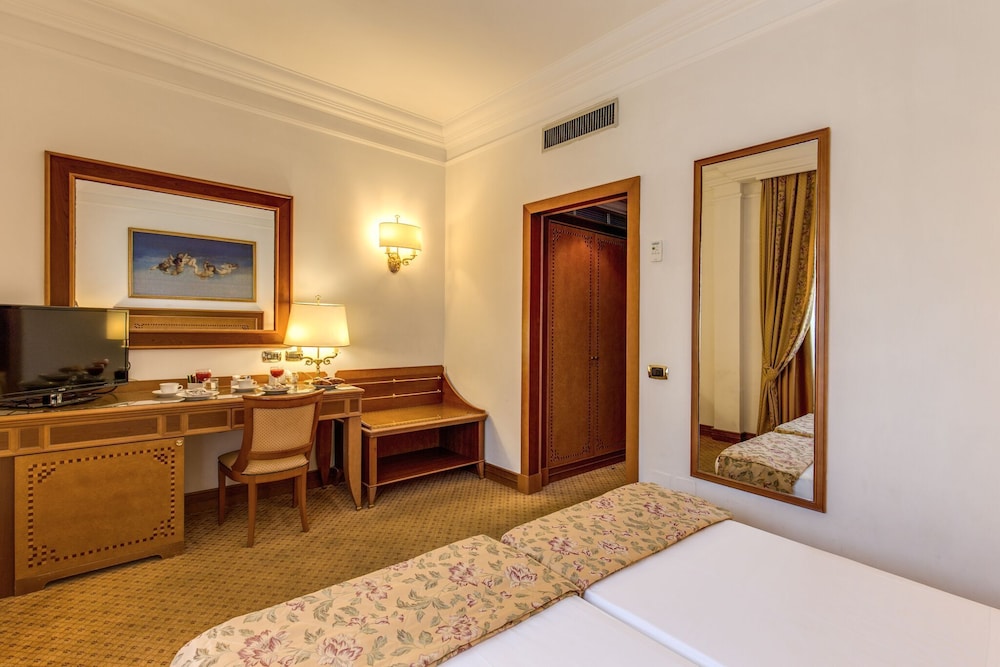Double Room Single Use photo 3