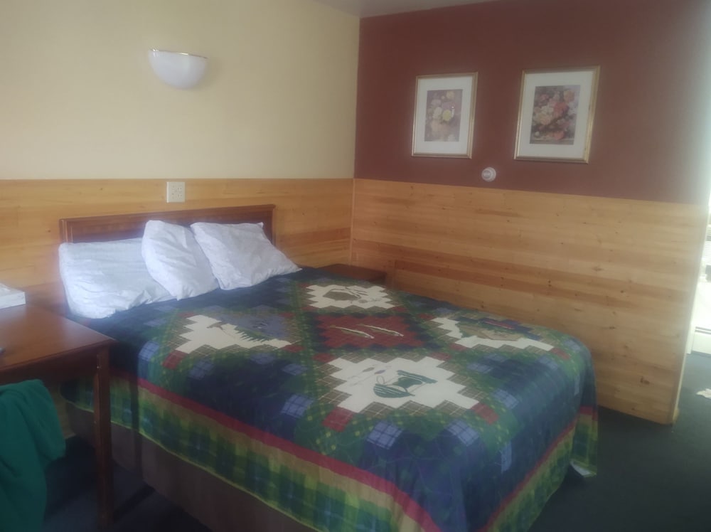 Basic Single Room photo 1