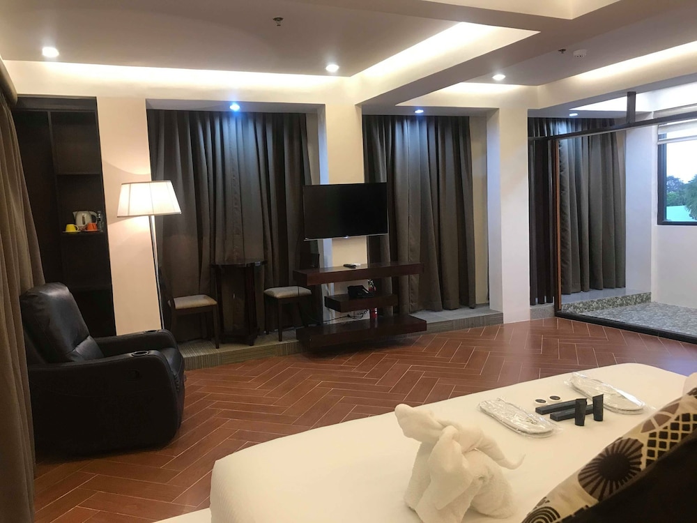 Presidential Suite photo 3