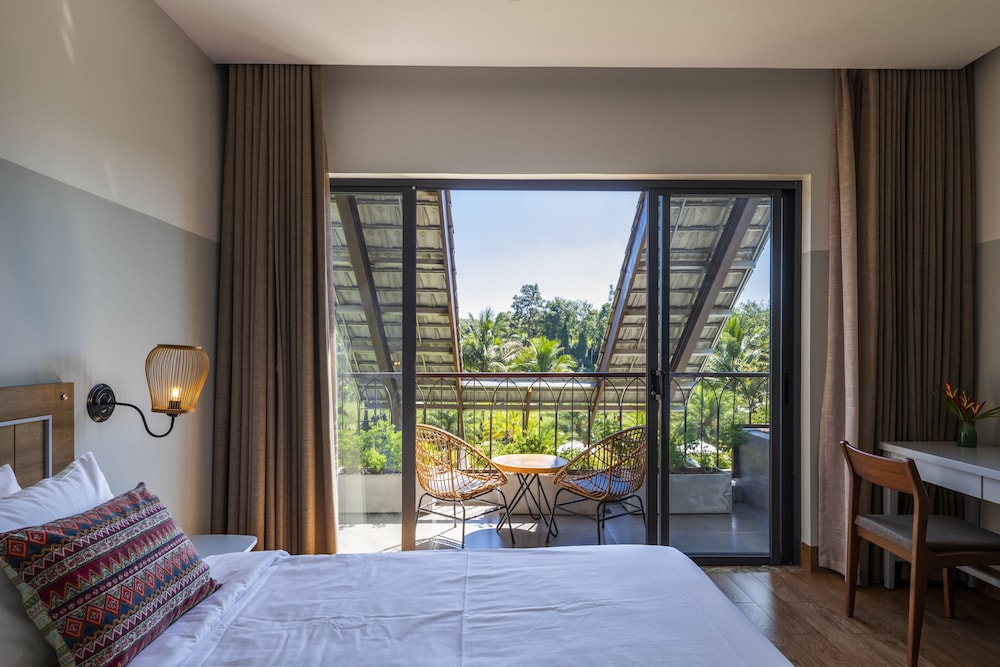 Design Room, 1 Bedroom, Balcony, Garden View - Photo 1