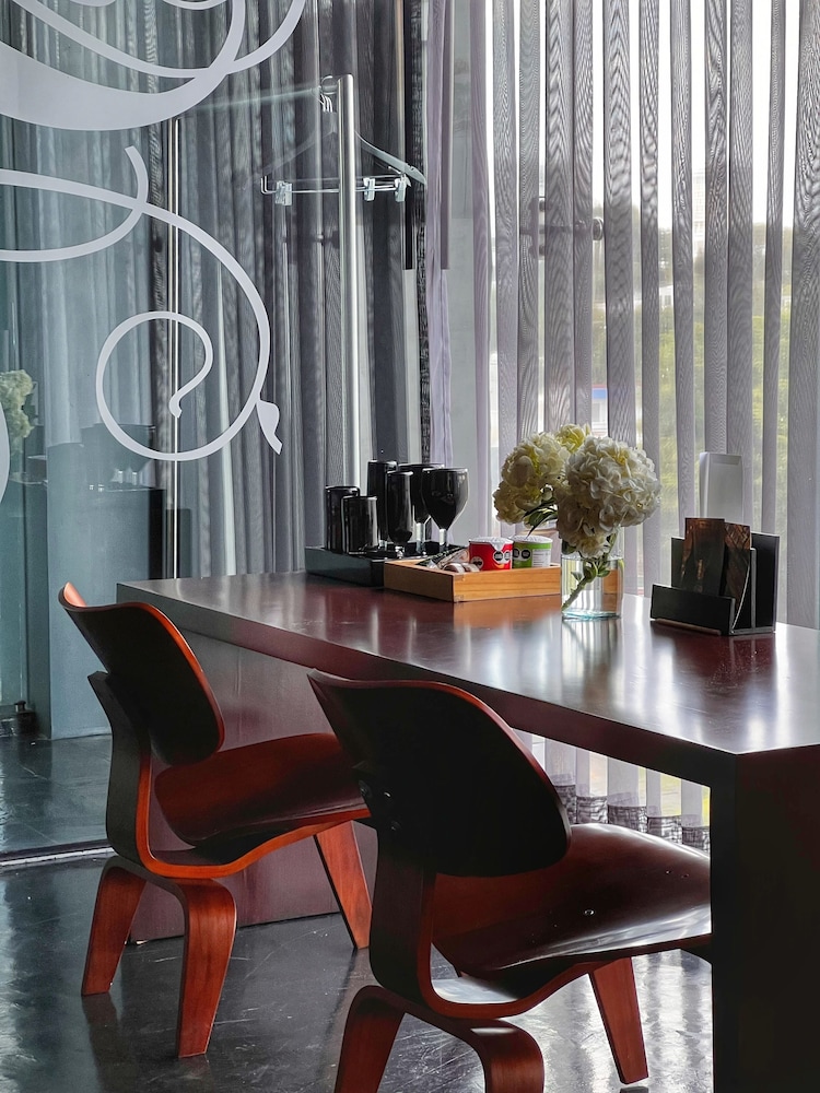Standard Room - Photo 11