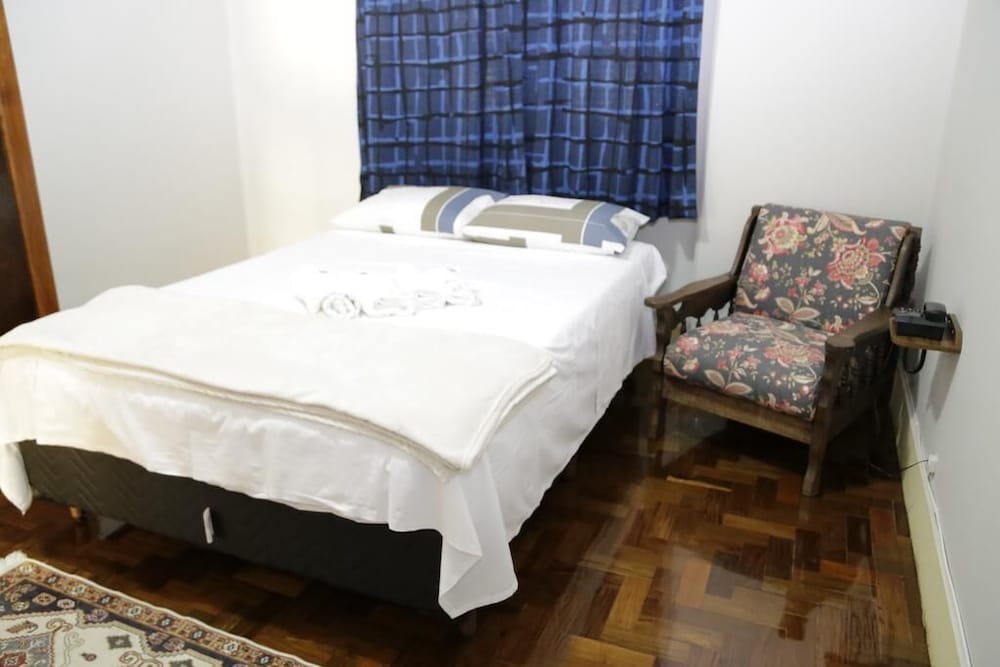 Standard Twin Room photo 1