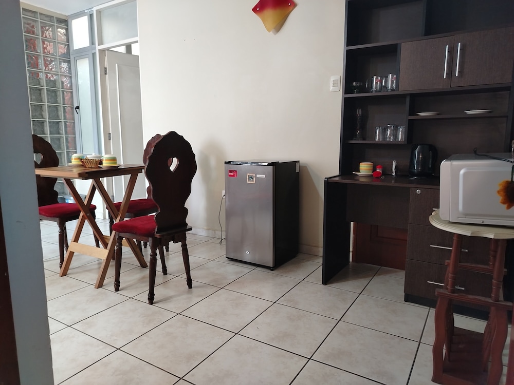 Apartment photo 3