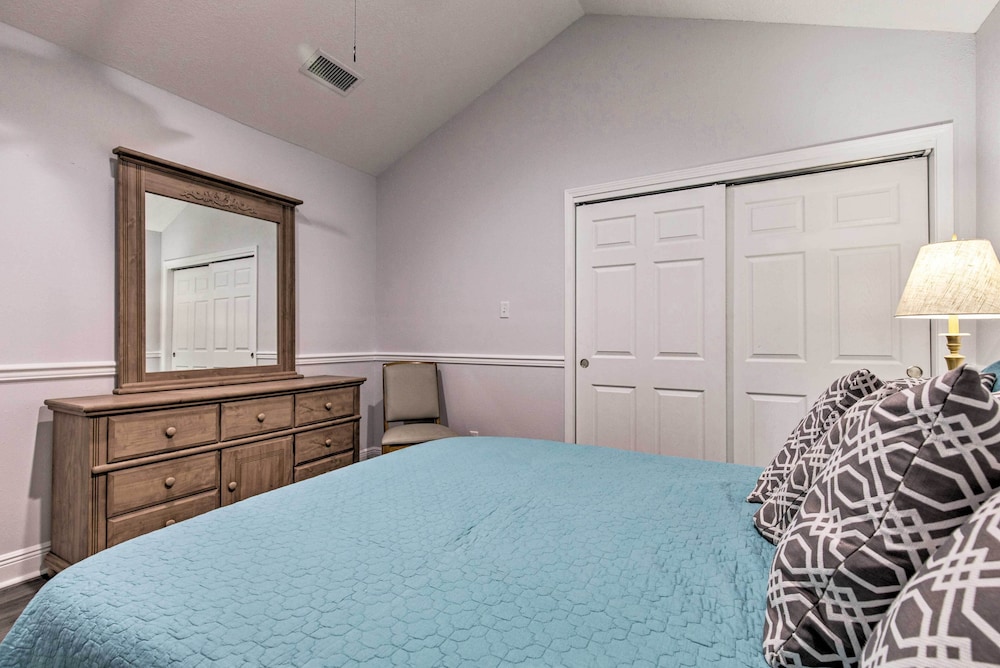 House (2 Bedrooms) photo 3