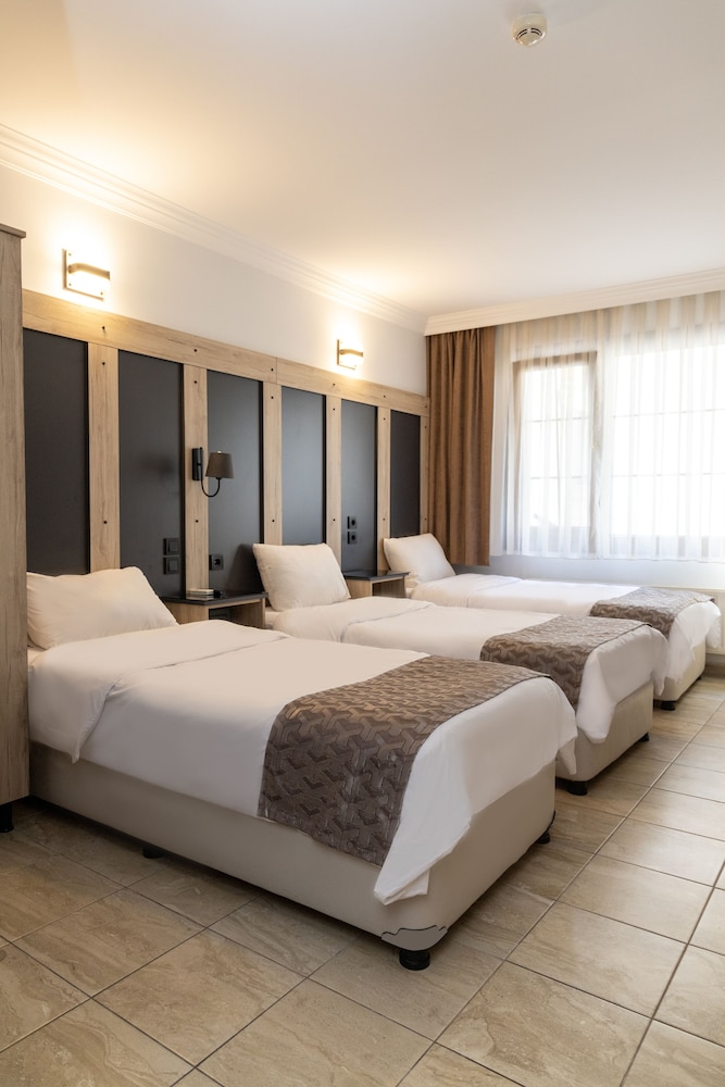 Standard Triple Room photo 1