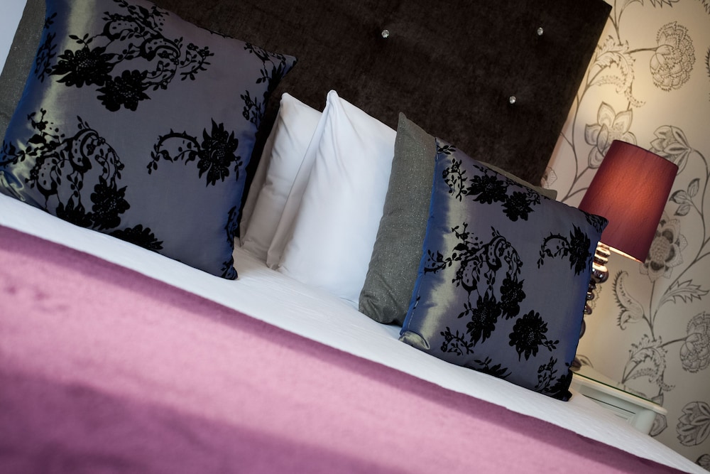Small Premium Comfy (Room 3) photo 3