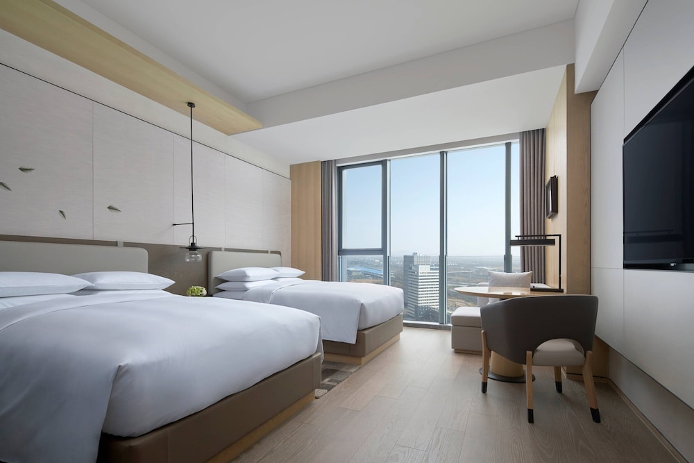 Room, 2 Double Beds, City View - Photo 1