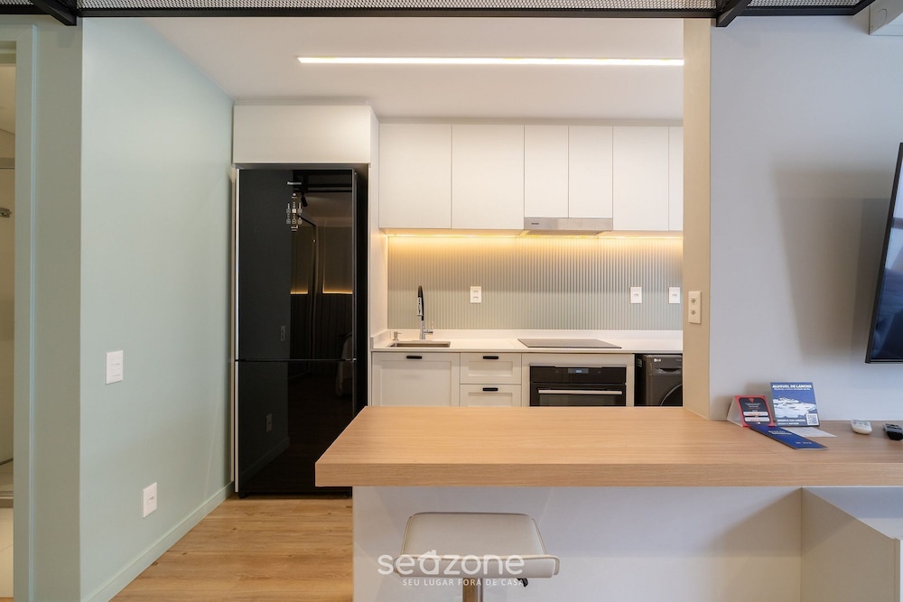 Basic Apartment photo 1