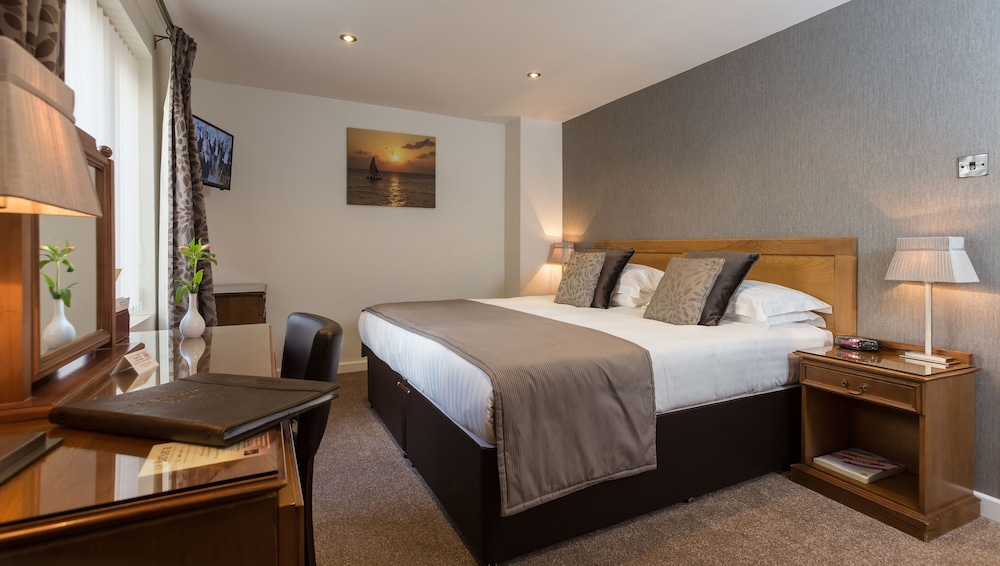 Standard Double or Twin Room - Photo 3