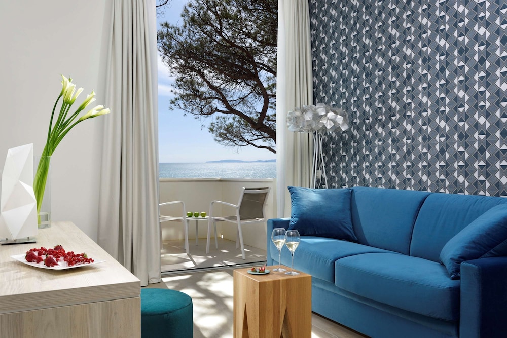 Suite, 1 Bedroom, Sea View photo 3