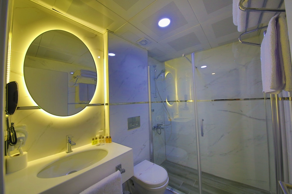 Standard Double Room, City View photo 2