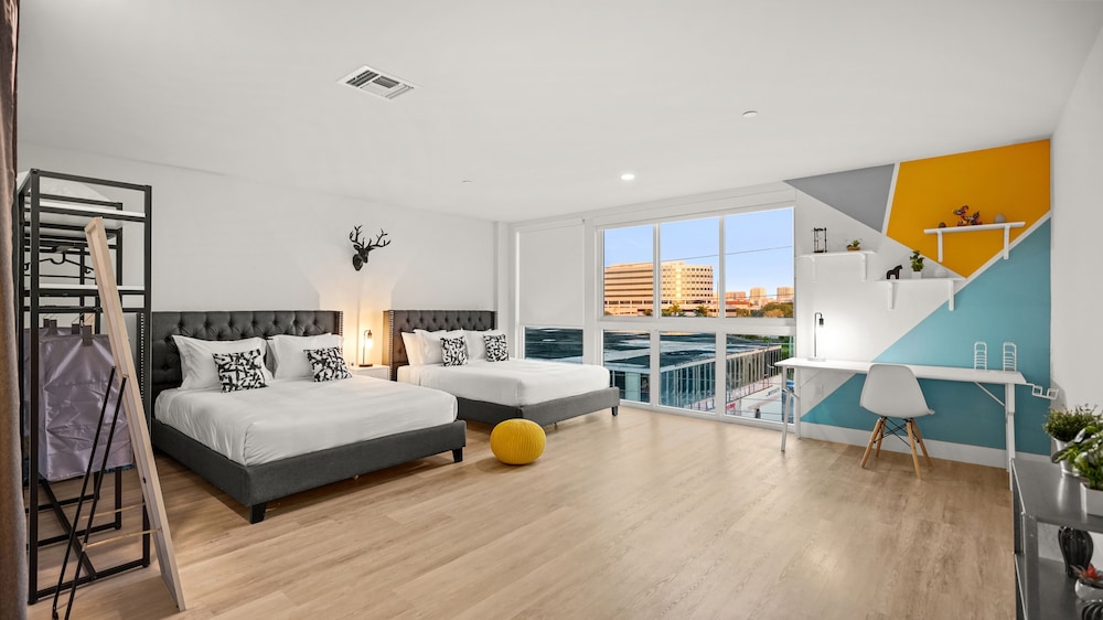 Deluxe Apartment photo 1