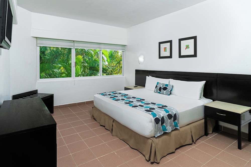 Standard Non-Refundable Room - Photo 7