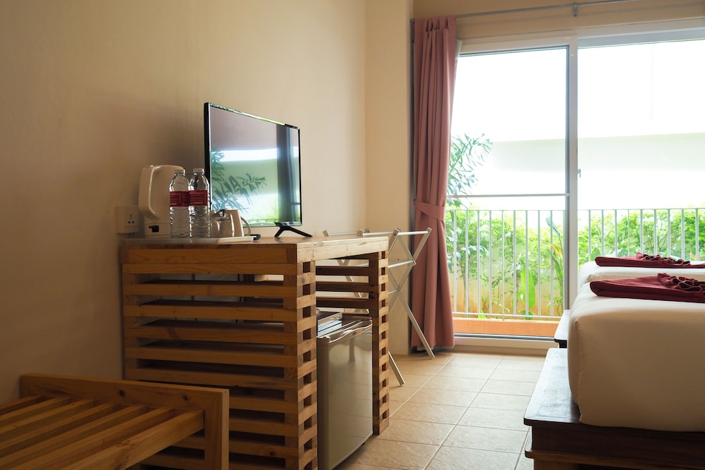 Superior Double or Twin Room photo 3