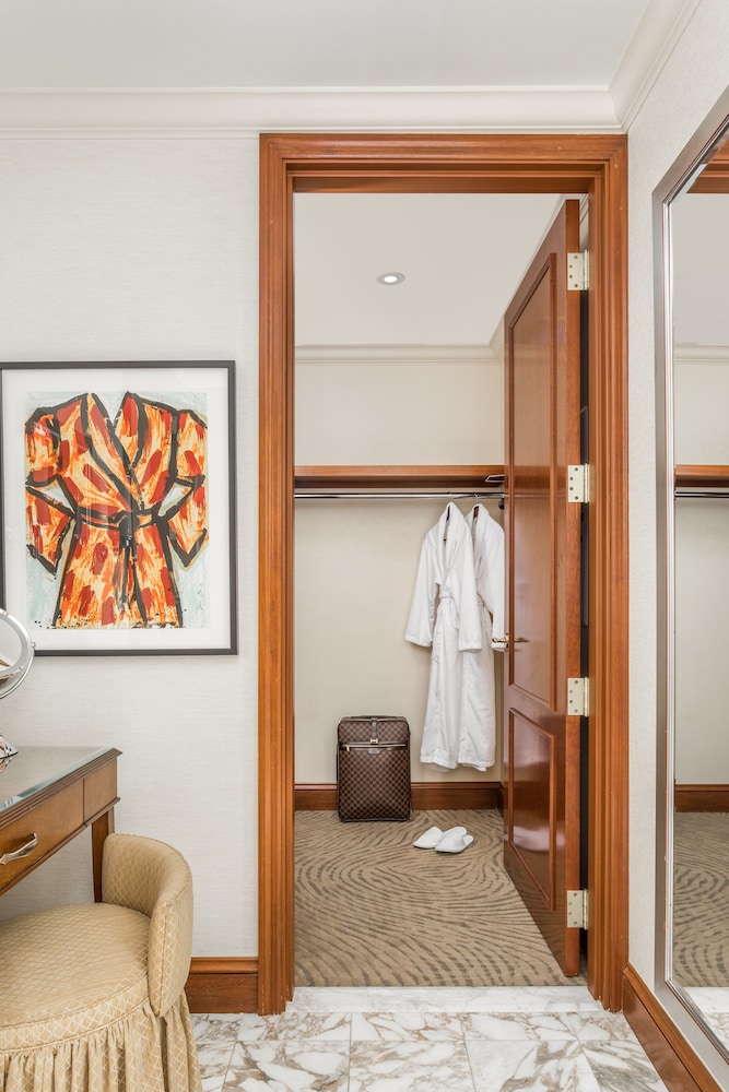 Presidential Suite, 1 King Bed photo 2