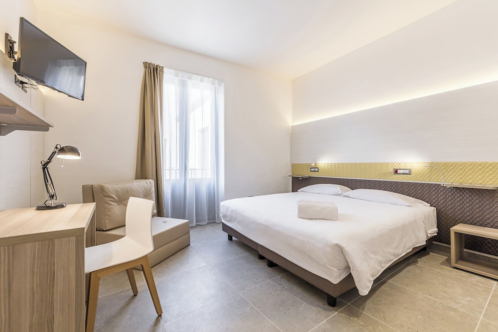 Deluxe Double Room photo 2