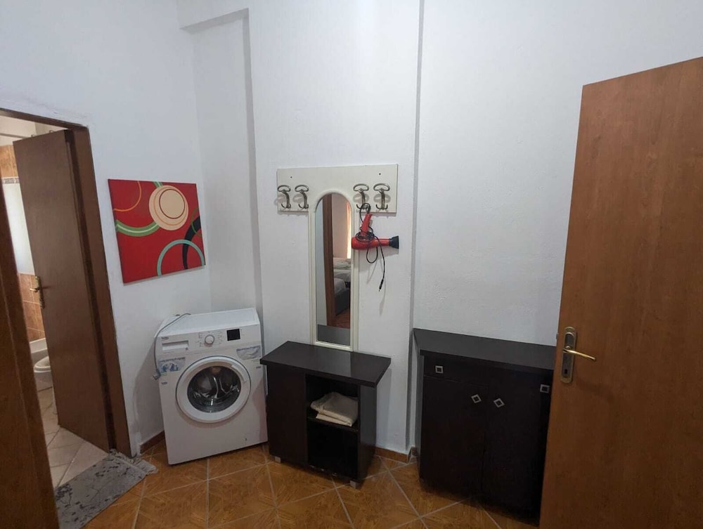 Apartment, 2 Bedrooms, Smoking, Balcony photo 3