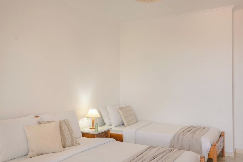 Superior Apartment, 1 Bedroom, Sea View - Photo 1