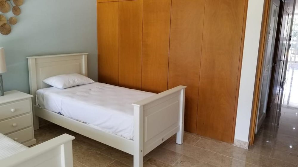 Exclusive Apartment, 2 Bedrooms, Non Smoking (B6) photo 1