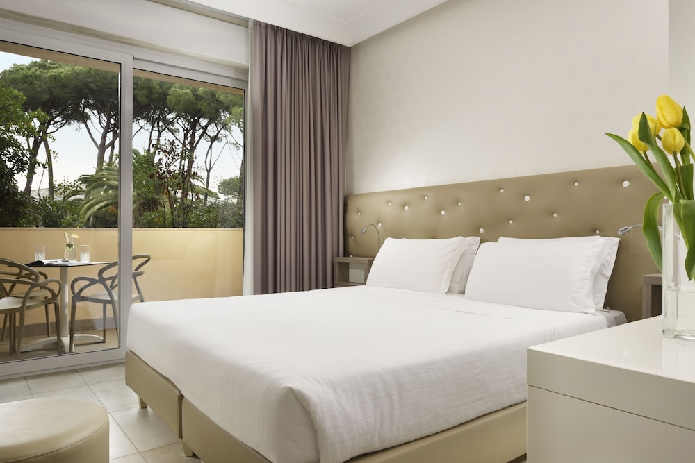 Elegance room