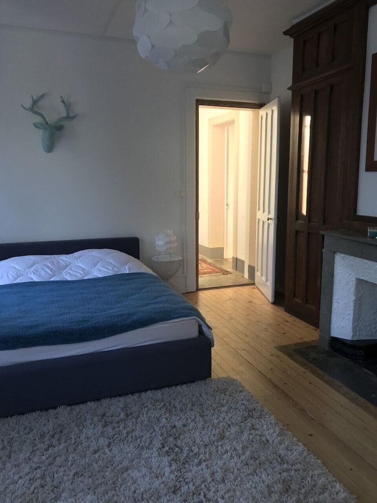 Double Room (Taupe) photo 1