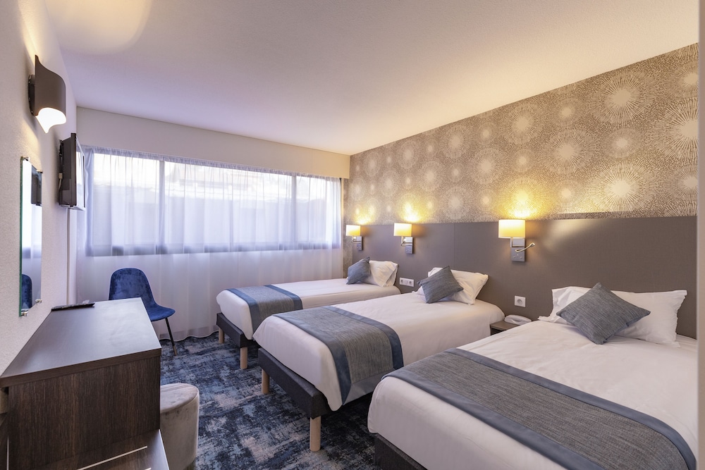 Triple Room - Photo 1