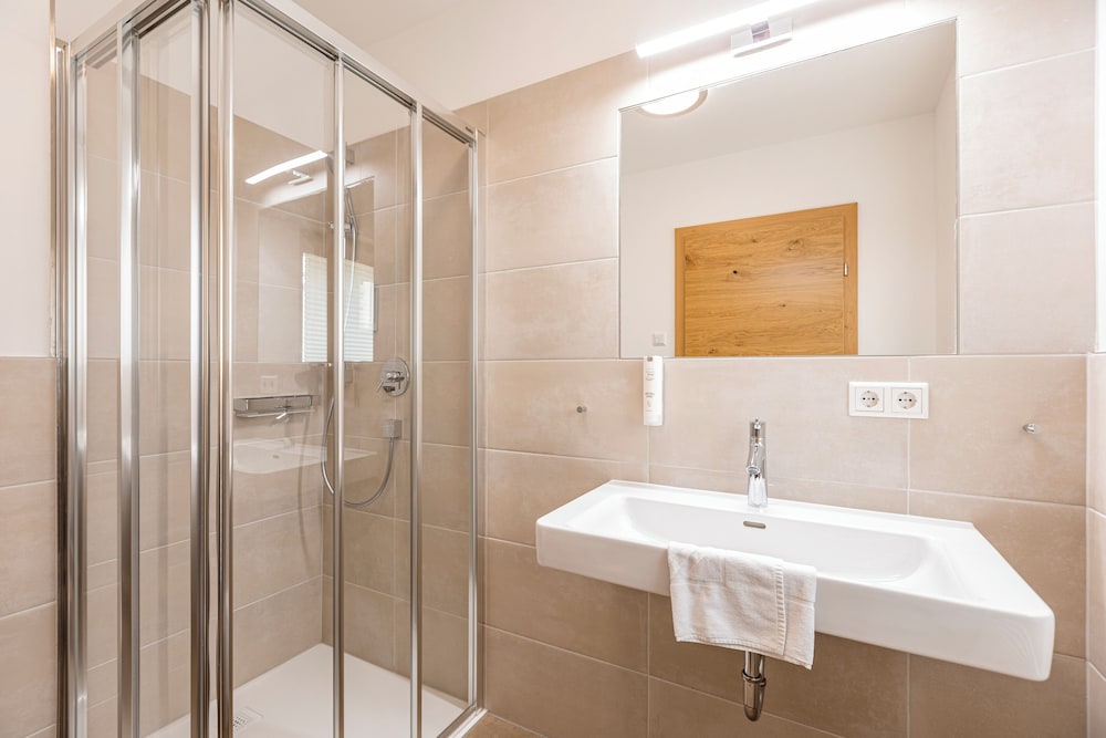 Ferienhaus mit 4 Schlafzimmern & Sauna photo 2