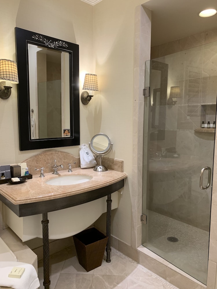 Signature Suite, 1 Bedroom, Non Smoking, Hot Tub - Photo 7