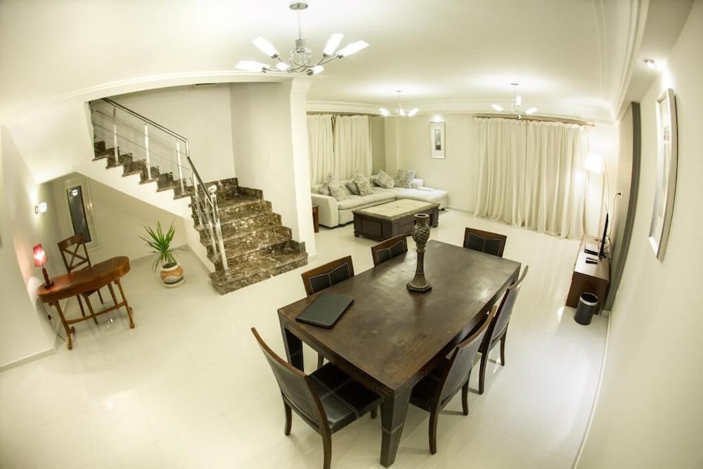 Basic Villa