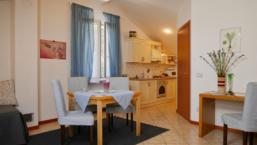 Comfort Apartment, Garden View
