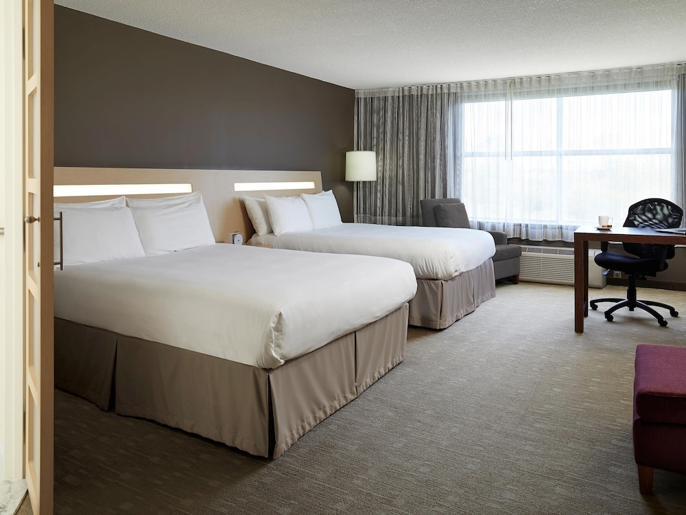 Executive Room, Multiple Beds - Photo 1