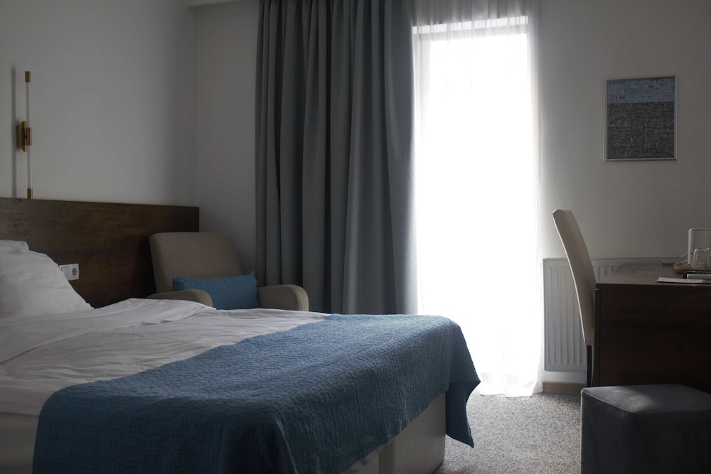 Standard Double Room, 1 Double Bed, Balcony, City View photo 2