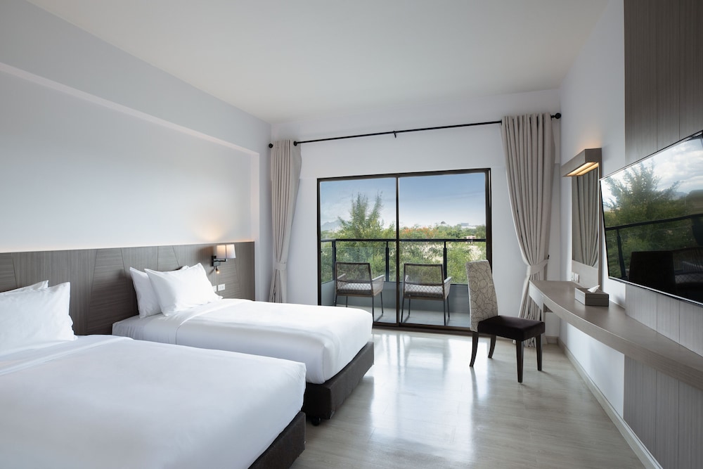 Superior Room, 2 Twin Beds - Photo 1