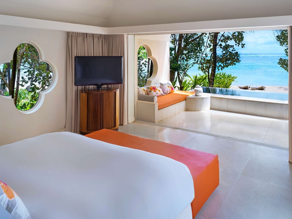 Villa, 1 King Bed, Private Pool, Beachfront (SO Beach, Private Garden,Plunge Pool)