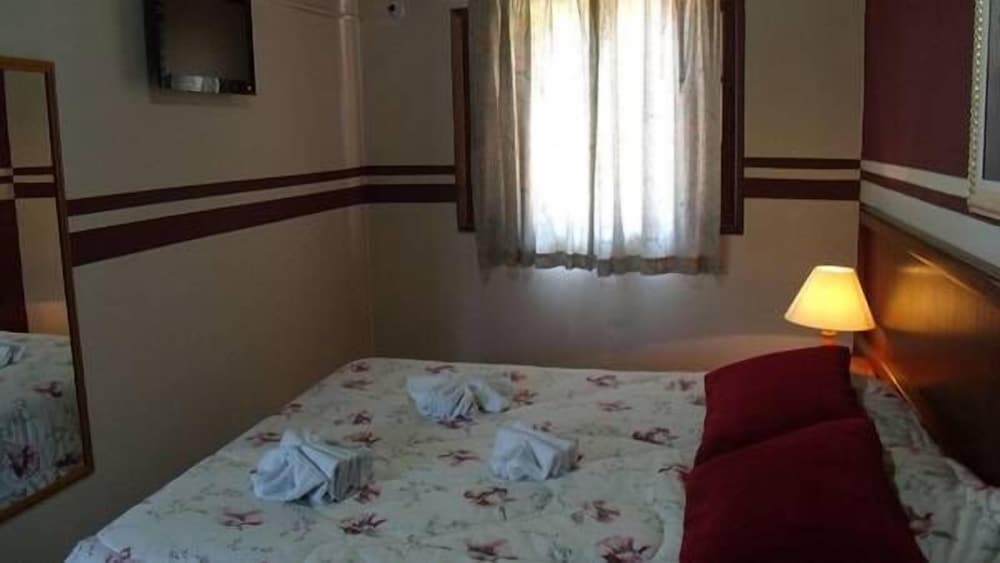 Standard Double Room, Garden View