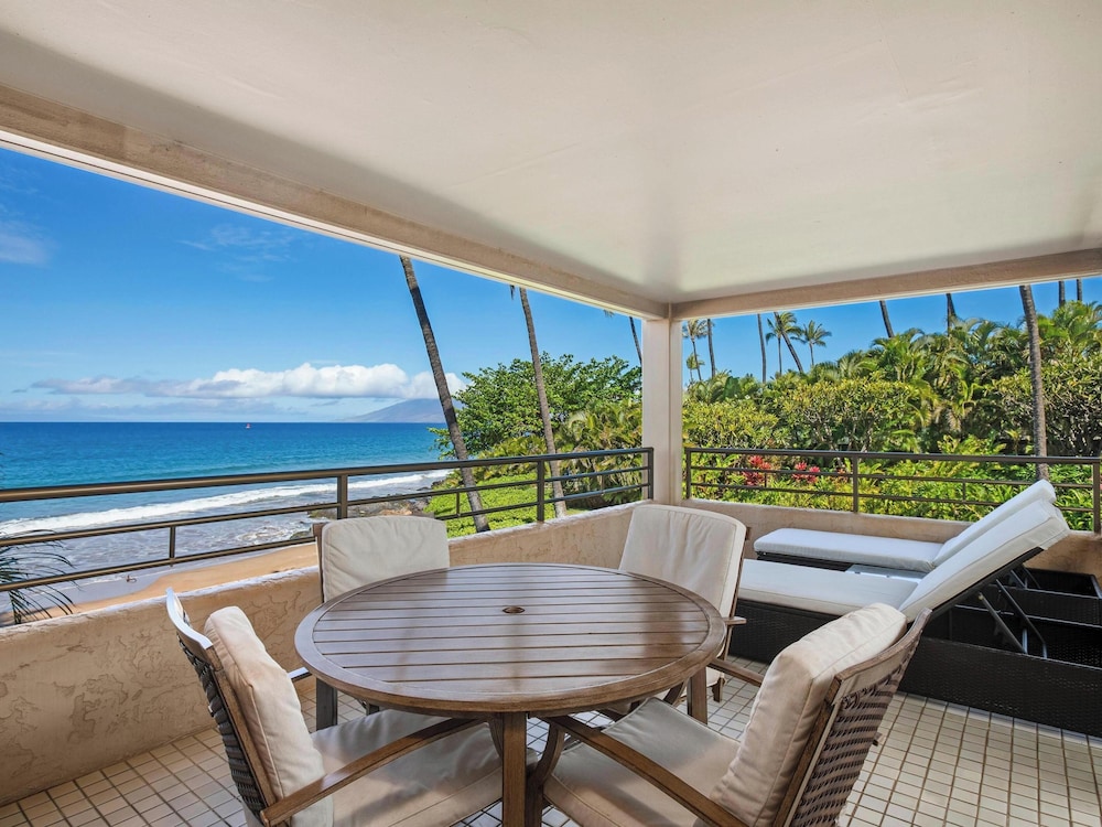 Condo, 2 Bedrooms, Oceanfront (206)