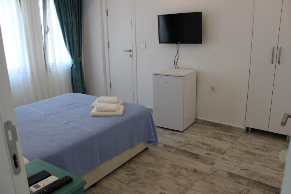 Standard Double Room, City View photo 1