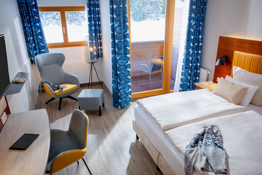 Classic Double Room (DZX1)
