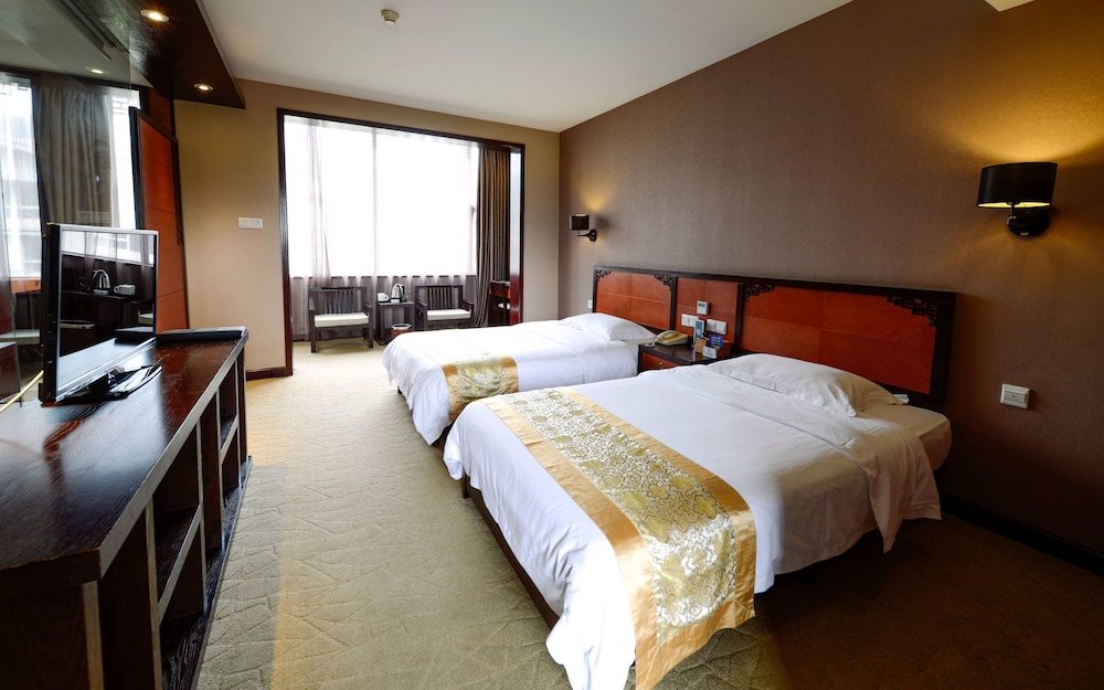 Superior Twin Room, Non Smoking photo 2