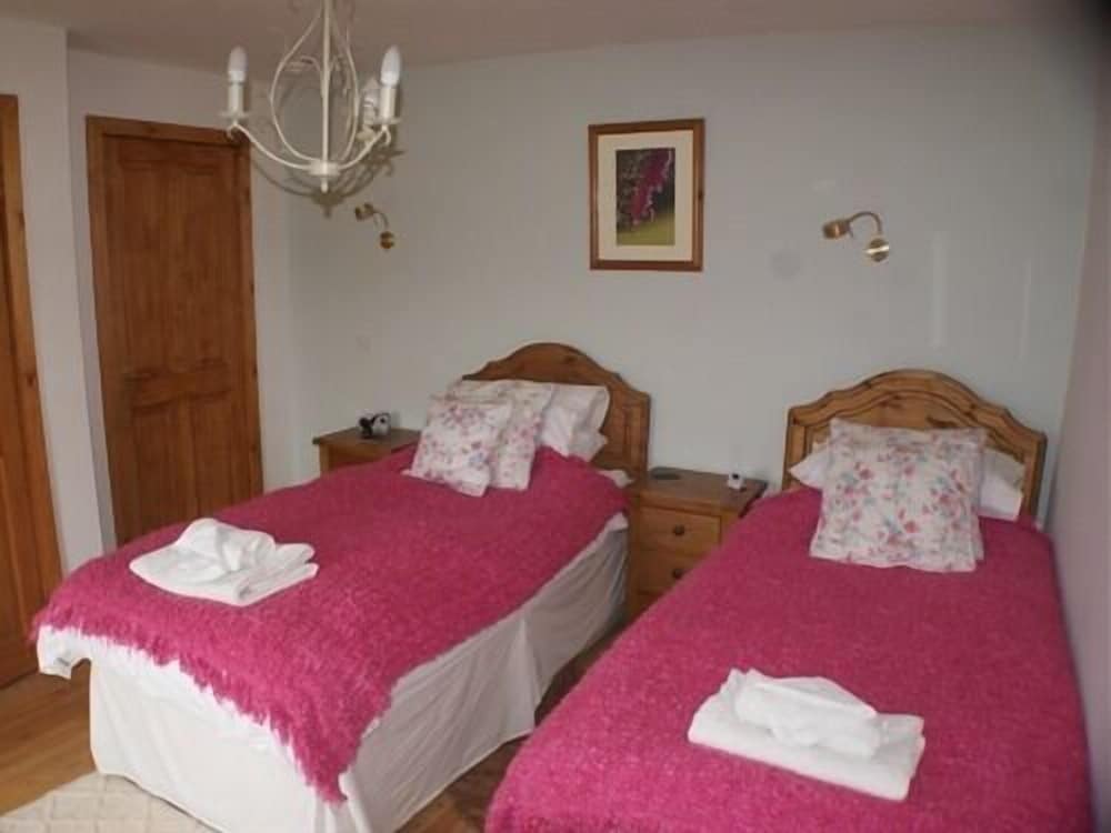 Double or Twin Room (Sweet Pea) photo 2