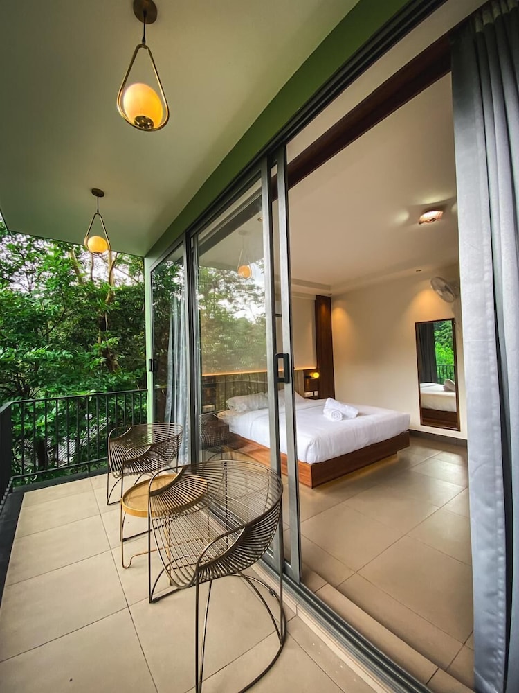 Superior Room, Garden View photo 3