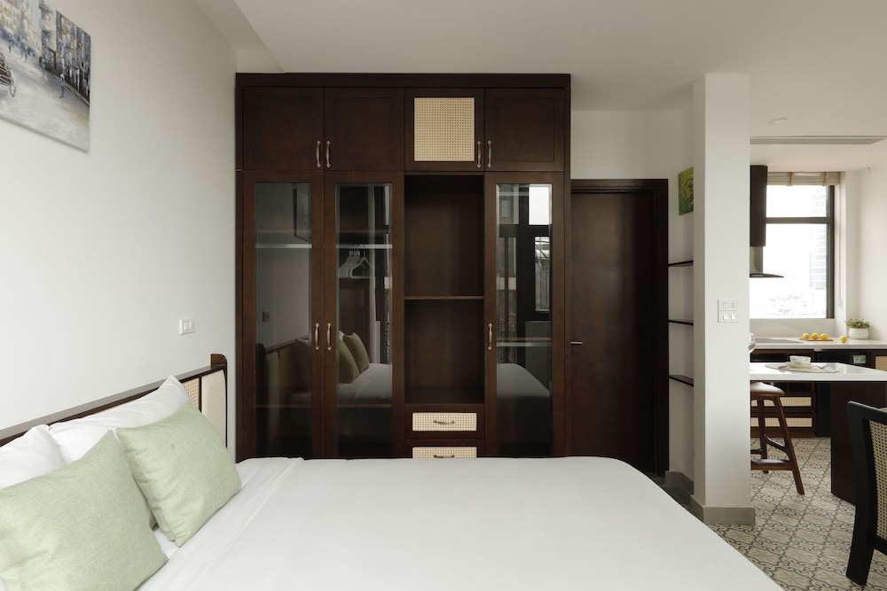 Signature Apartment