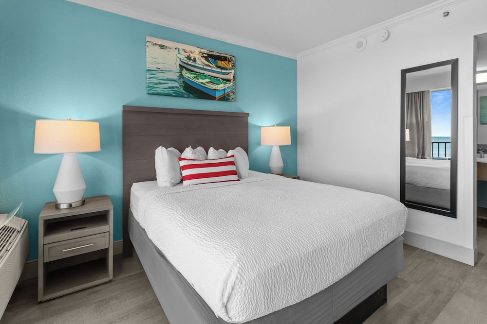 Schooner Oceanfront Deluxe Junior Suite - Photo 4