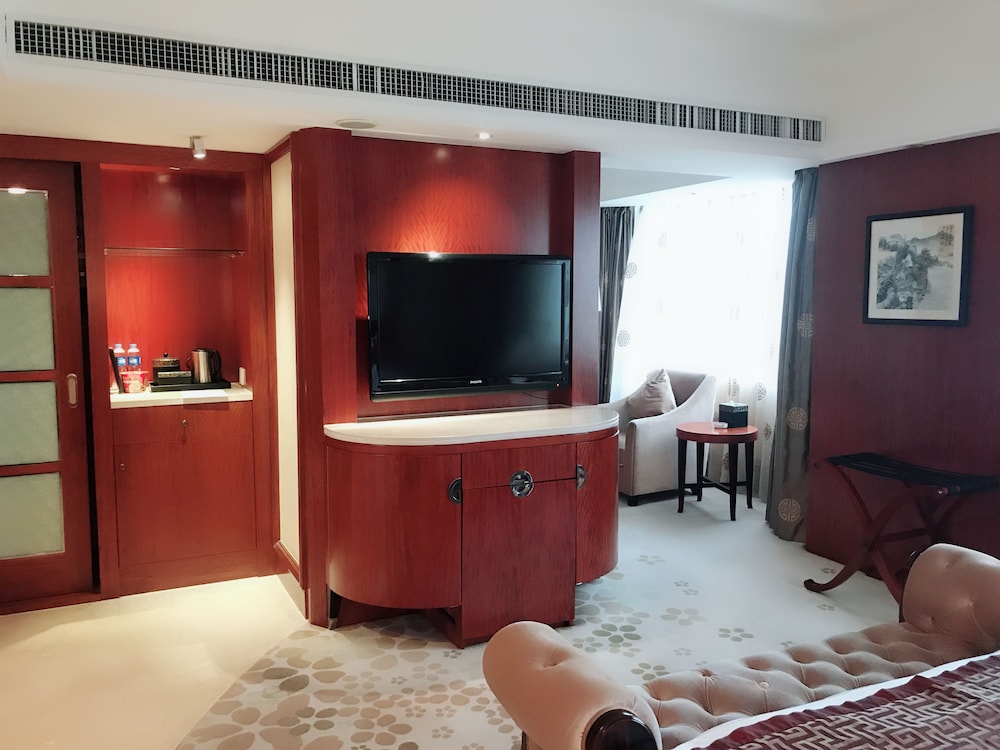 Executive King Room - Photo 4