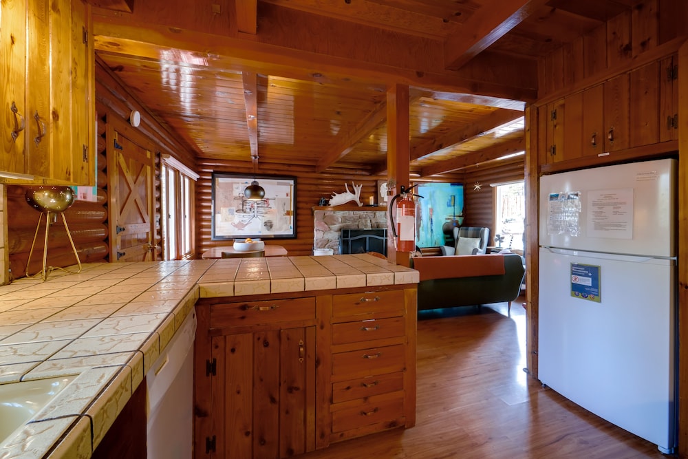 House (3 Bedrooms) photo 2