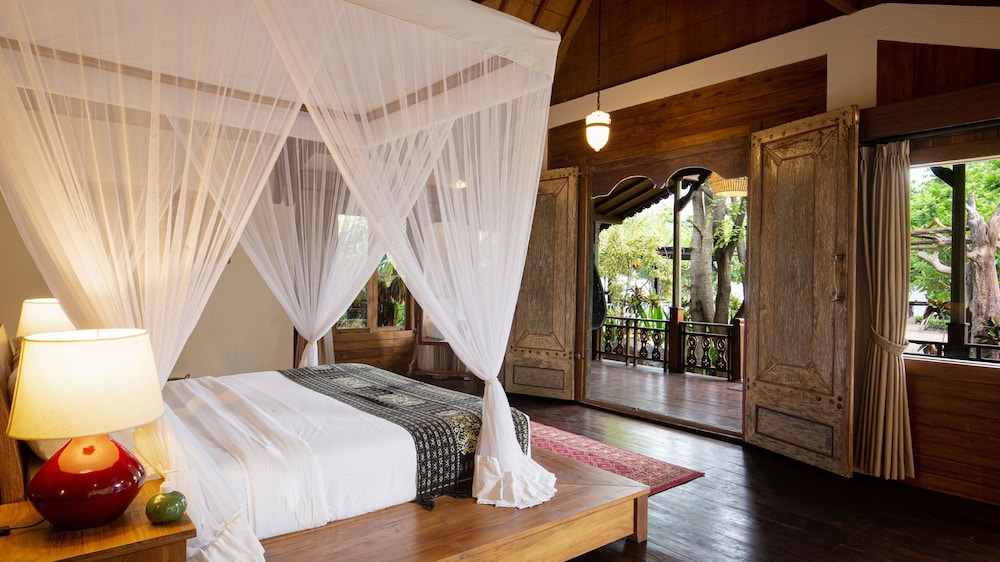 Ecotourism Sanctuary Residence